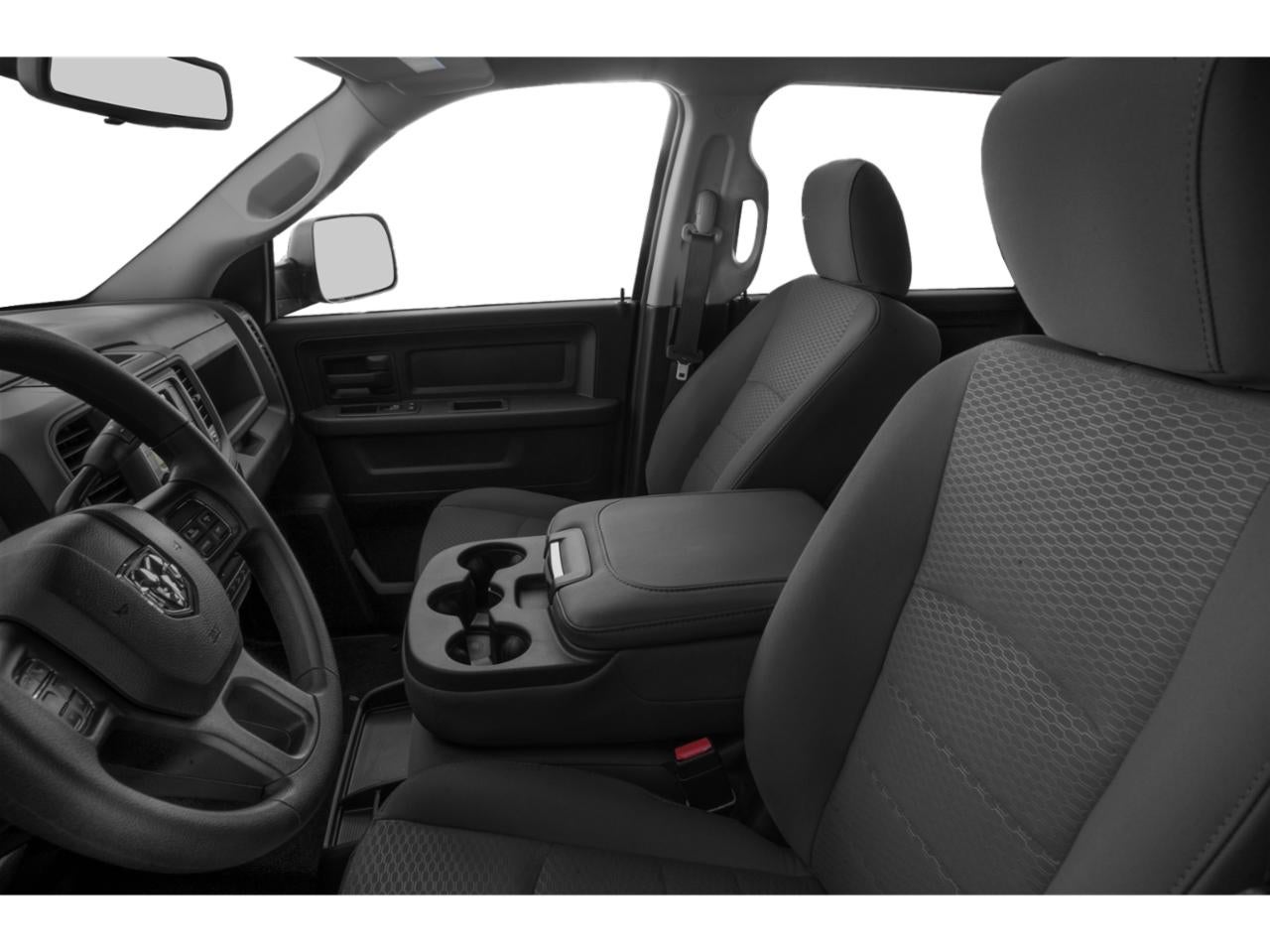 2018 RAM 2500 Tradesman 4x4 Crew Cab 6'4" Box
