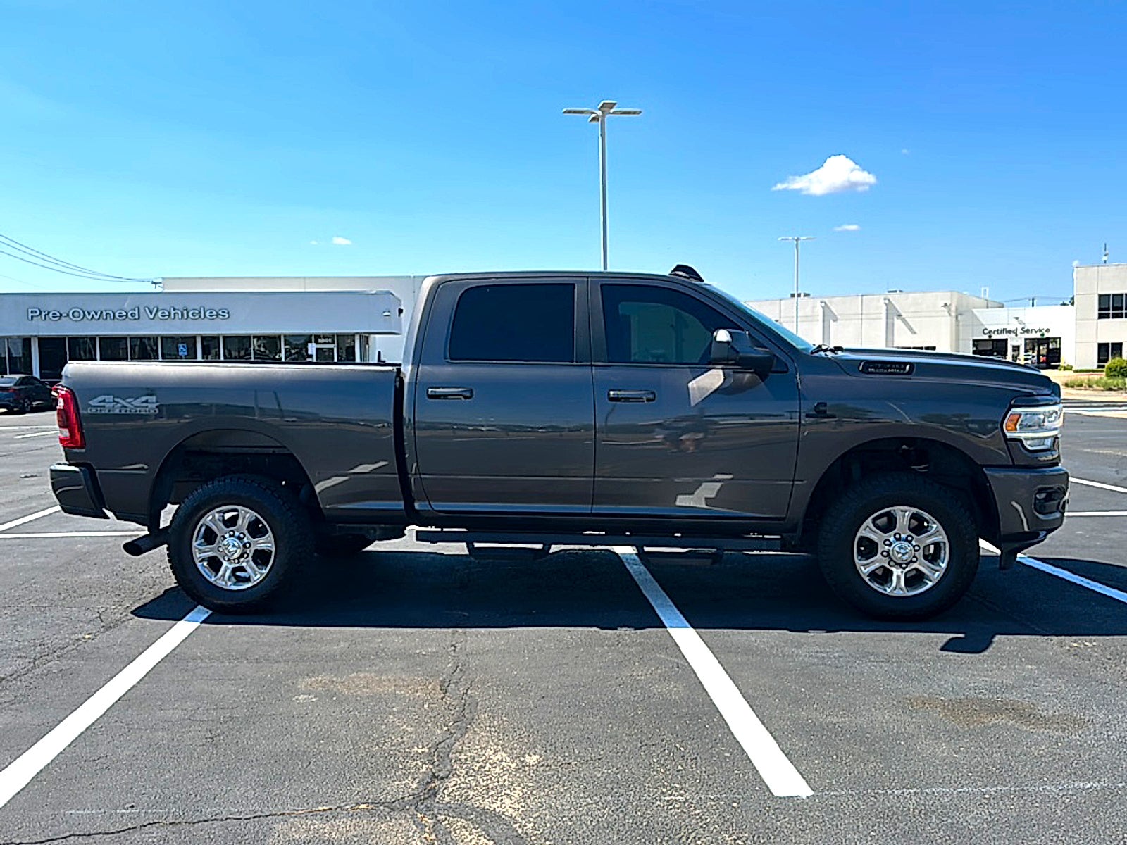 2020 RAM 2500 Big Horn Crew Cab 4x4 6'4" Box