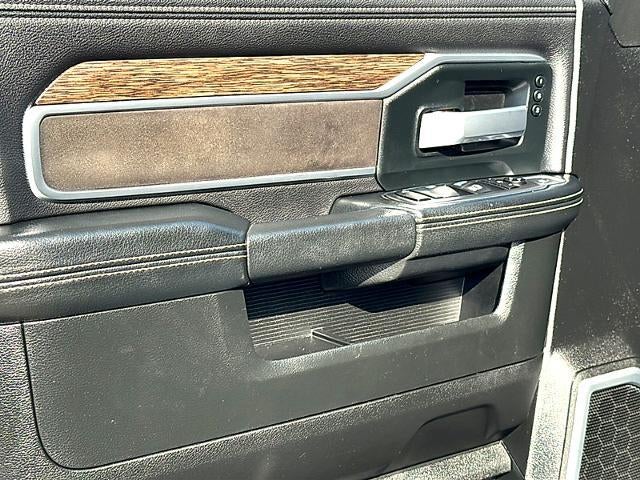 2020 RAM 2500 Laramie 4x4 Crew Cab 6'4" Box