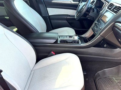 2019 Ford Fusion SE FWD