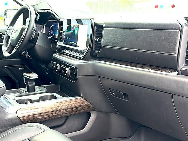 2022 Chevrolet Silverado 1500 Crew Cab Short Box 4-Wheel Drive RST