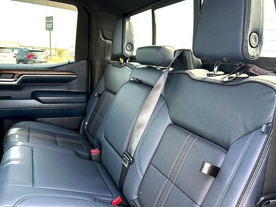 2023 Chevrolet Silverado 1500 Crew Cab Short Box 4-Wheel Drive High Country