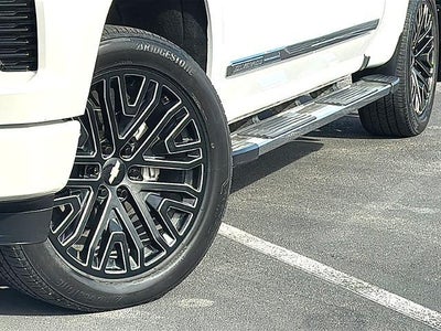 2023 Chevrolet Silverado 1500 Crew Cab Short Box 4-Wheel Drive High Country