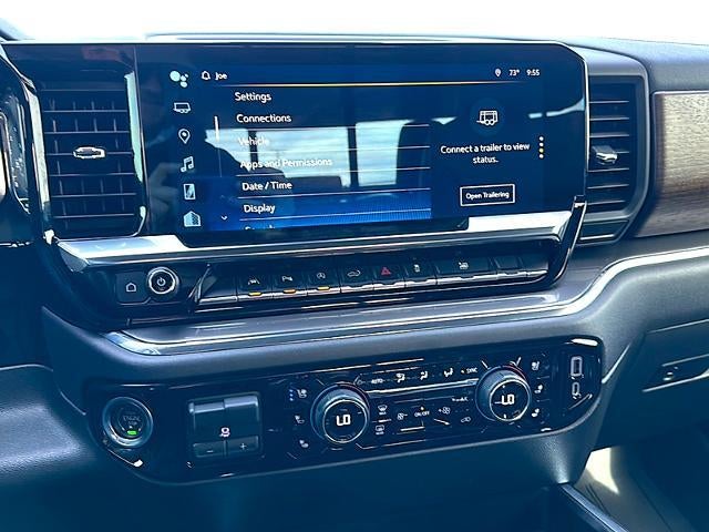 2023 Chevrolet Silverado 1500 Crew Cab Short Box 4-Wheel Drive High Country