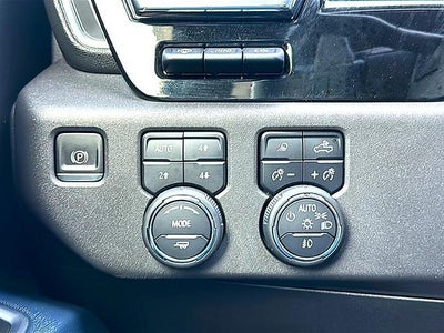 2023 Chevrolet Silverado 1500 Crew Cab Short Box 4-Wheel Drive High Country