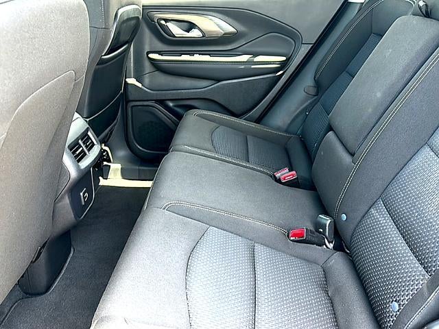 2023 GMC Terrain FWD 4dr SLE