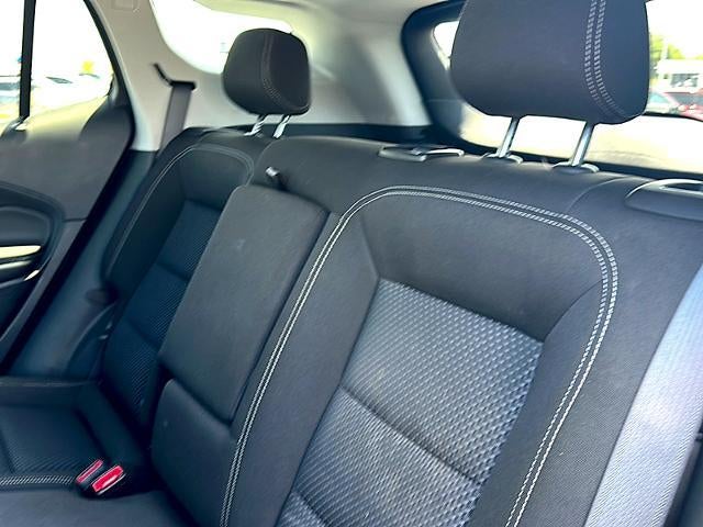 2023 GMC Terrain FWD 4dr SLE