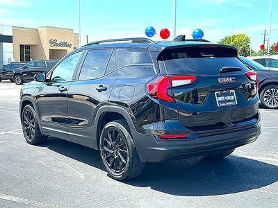 2023 GMC Terrain FWD 4dr SLE