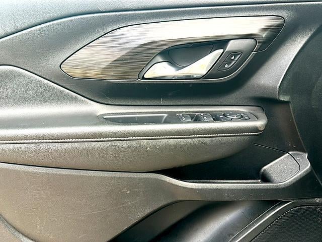 2024 GMC Terrain FWD 4dr SLE