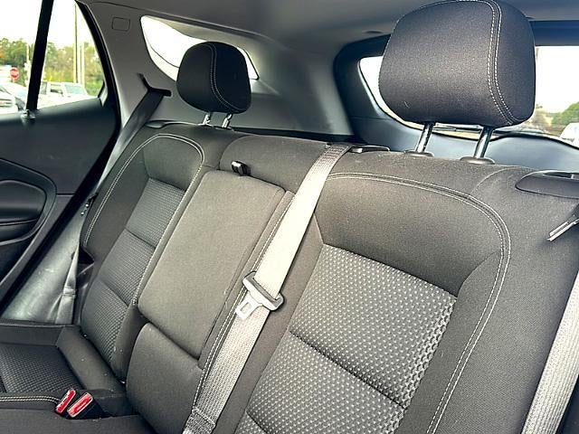 2024 GMC Terrain FWD 4dr SLE