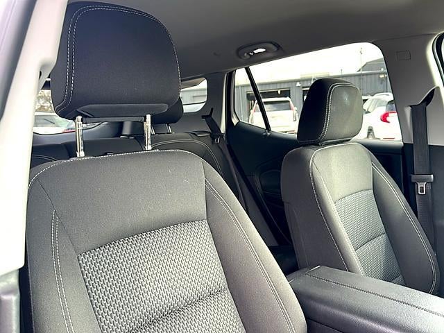 2024 GMC Terrain FWD 4dr SLE