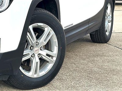 2024 GMC Terrain FWD 4dr SLE