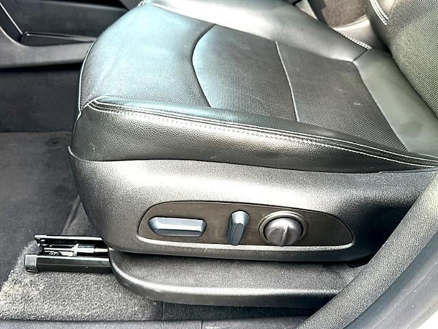 2022 GMC Terrain FWD SLT