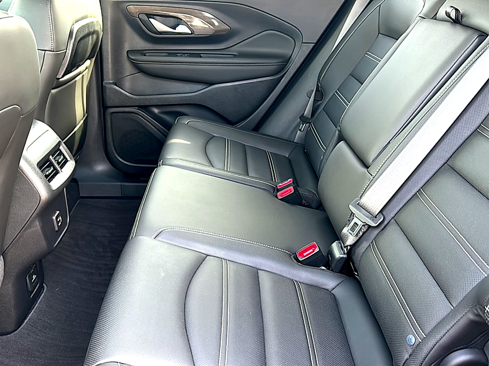 2023 GMC Terrain AWD Denali