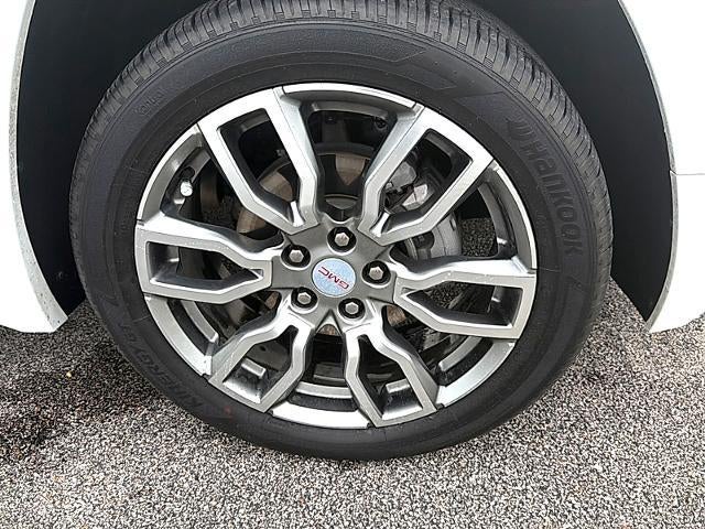 2023 GMC Terrain AWD 4dr Denali