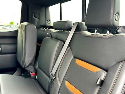 2022 GMC Sierra 1500 Limited Crew Cab Short Box 4-Wheel Drive AT4