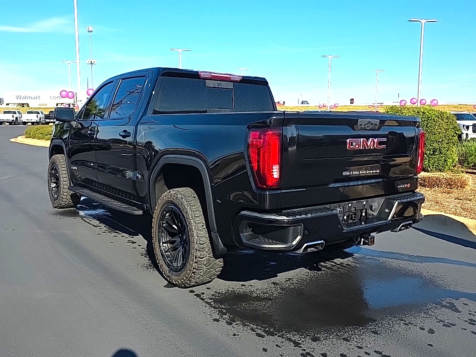 2022 GMC Sierra 1500 Limited 4WD Crew Cab Short Box AT4