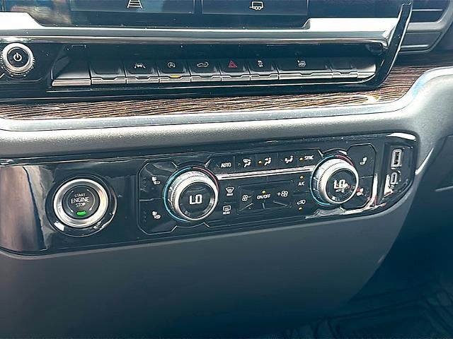2024 GMC Sierra 1500 Crew Cab Short Box 4-Wheel Drive Elevation 3SB