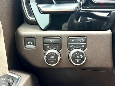 2025 GMC Sierra 1500 Crew Cab Short Box 4-Wheel Drive SLT