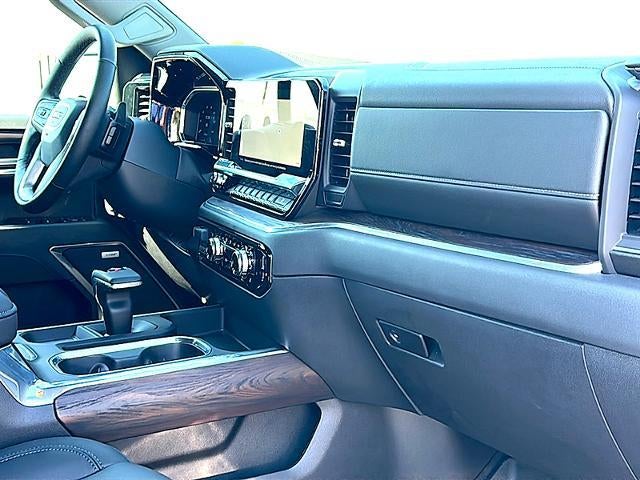2026 GMC Sierra 1500 Crew Cab Short Box 4-Wheel Drive SLT