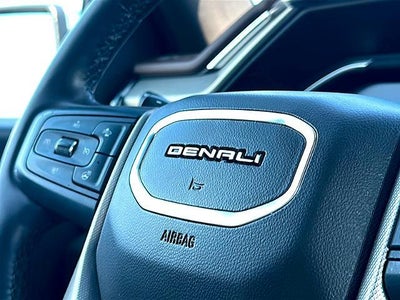2023 GMC Sierra 1500 Crew Cab Short Box 4-Wheel Drive Denali