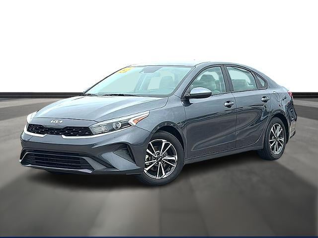 2023 Kia Forte LXS IVT