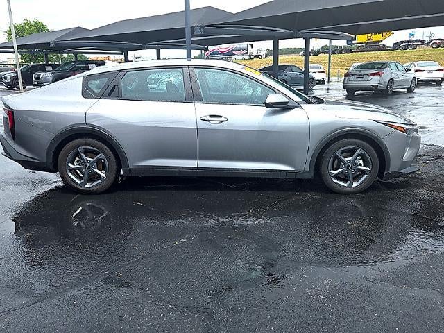 2025 Kia K4 LXS FWD