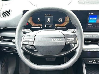 2025 Kia K4 LXS FWD