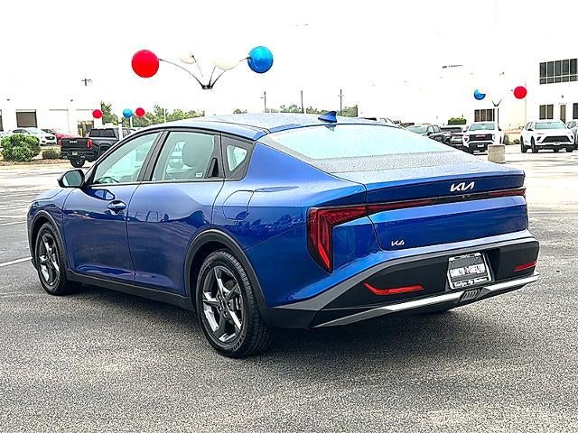 2025 Kia K4 LXS FWD