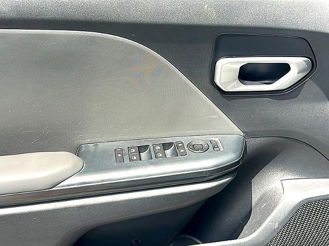 2025 Kia K4 LXS FWD
