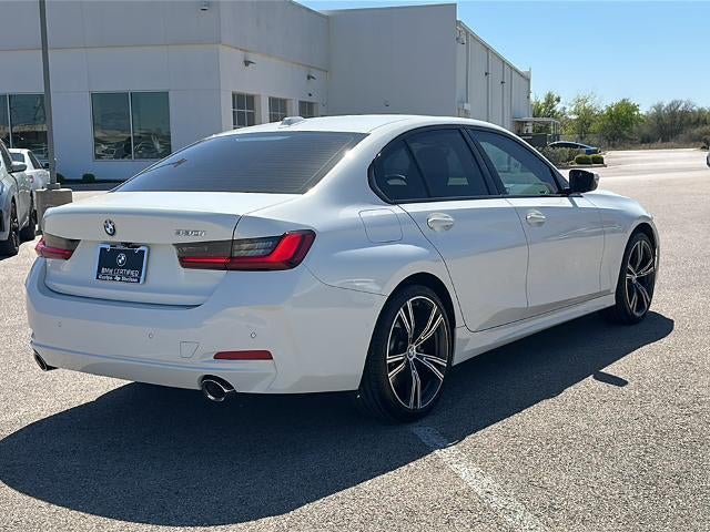 2023 BMW 330i Sedan