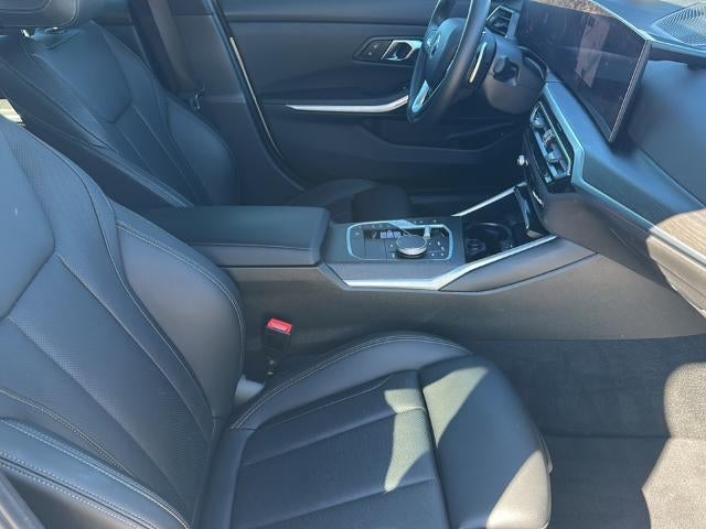 2024 BMW 330i Sedan