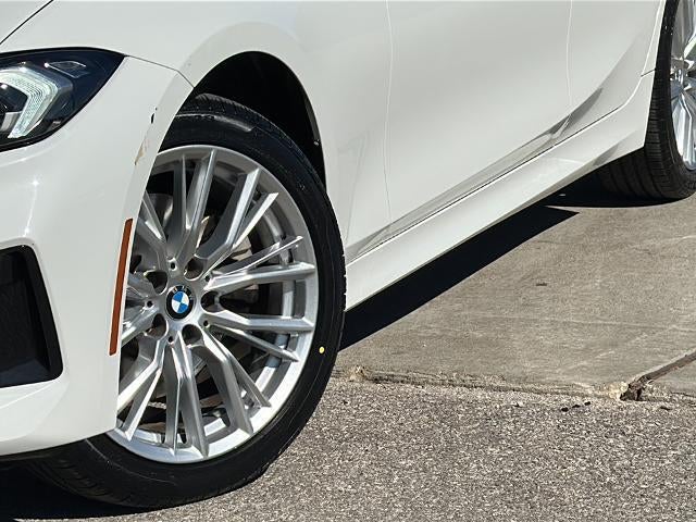 2024 BMW 330i Sedan