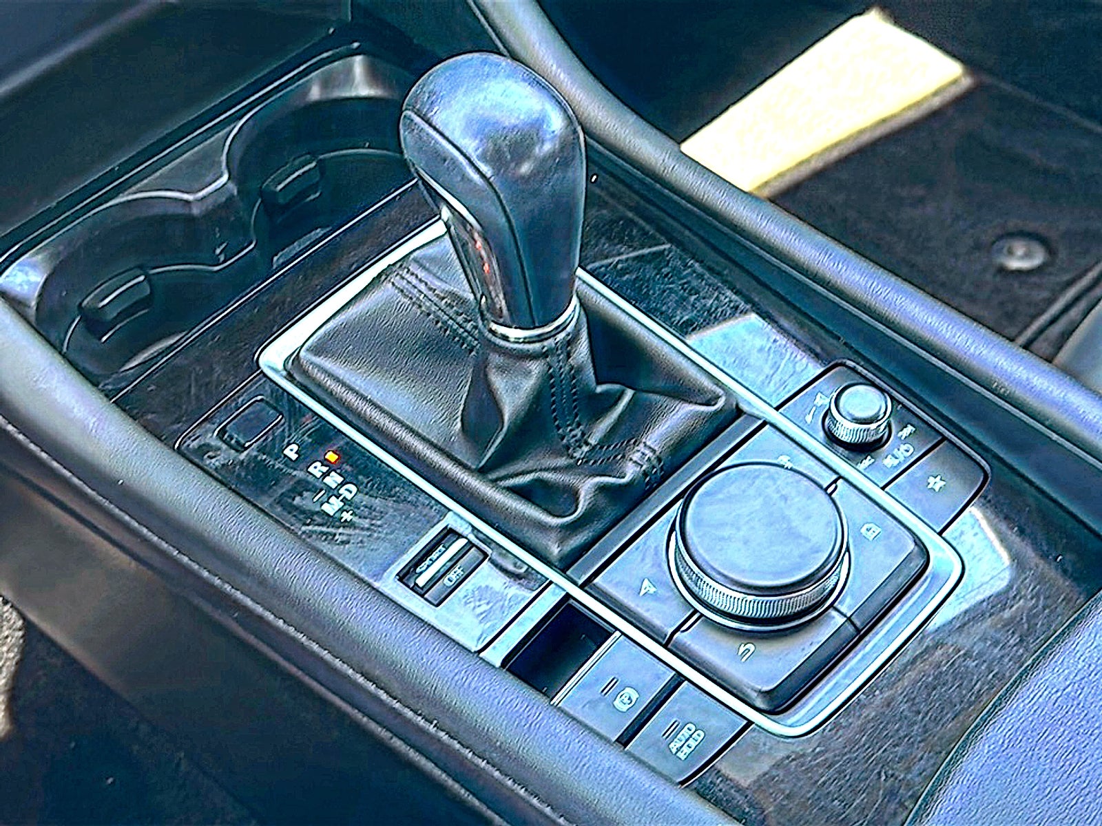 2024 Mazda Mazda3 Sedan 2.5 S Select Sport
