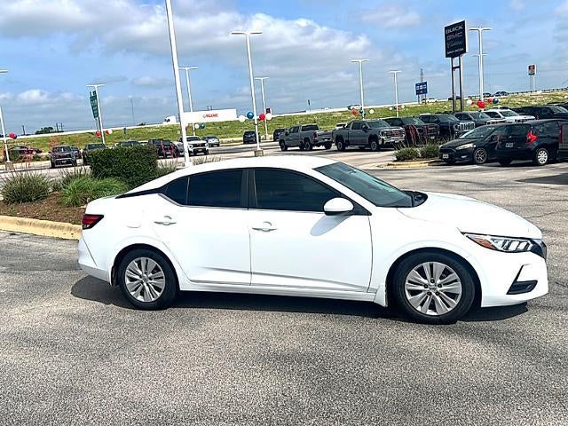 2022 Nissan Sentra S CVT
