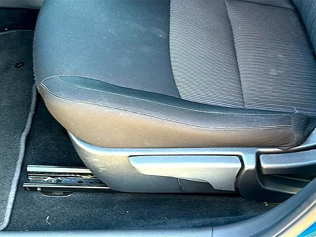 2025 Nissan Sentra SV CVT