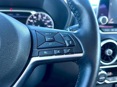 2025 Nissan Sentra SV CVT