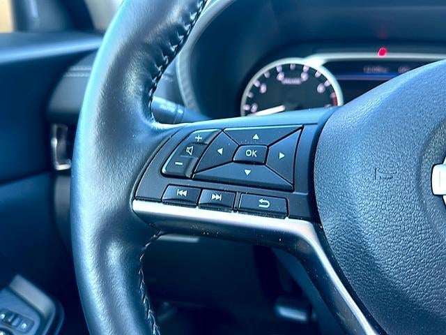 2025 Nissan Sentra SV CVT