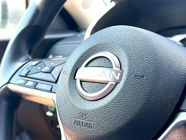 2024 Nissan Sentra SV CVT