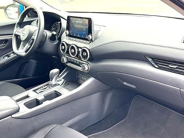 2025 Nissan Sentra SV CVT