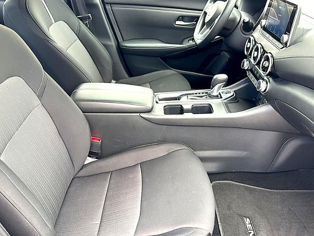 2025 Nissan Sentra SV CVT