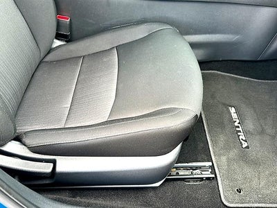 2025 Nissan Sentra SV CVT