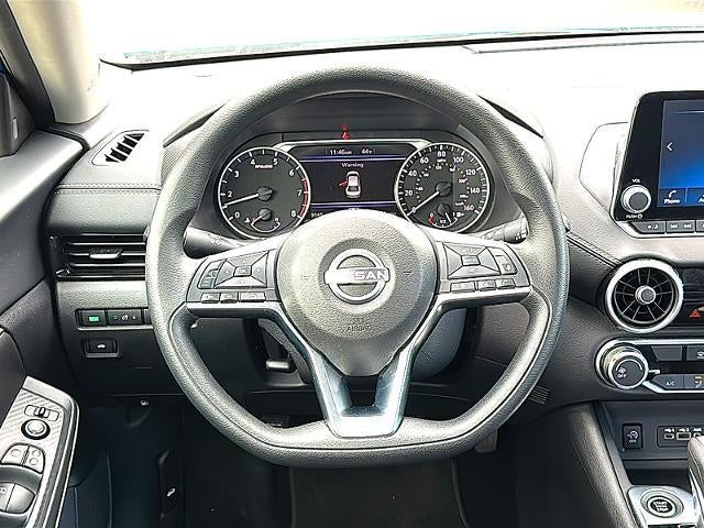 2025 Nissan Sentra SV CVT