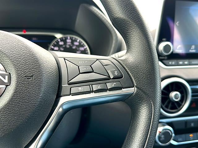 2025 Nissan Sentra SV CVT