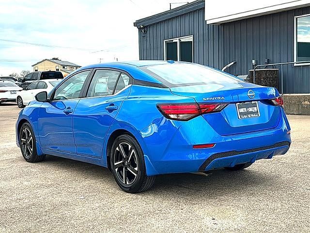 2025 Nissan Sentra SV CVT