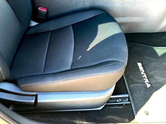 2024 Nissan Sentra SV CVT