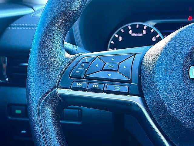 2024 Nissan Sentra SV CVT