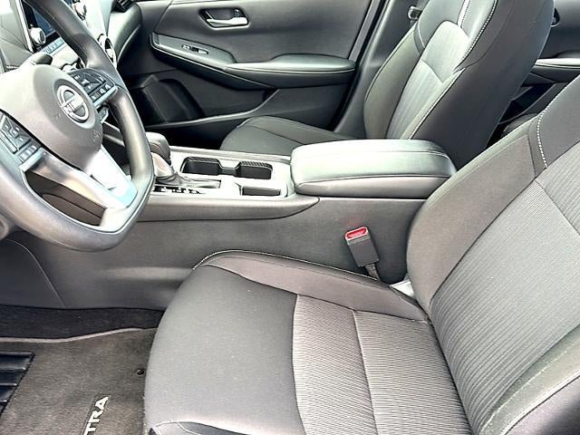 2025 Nissan Sentra SV CVT