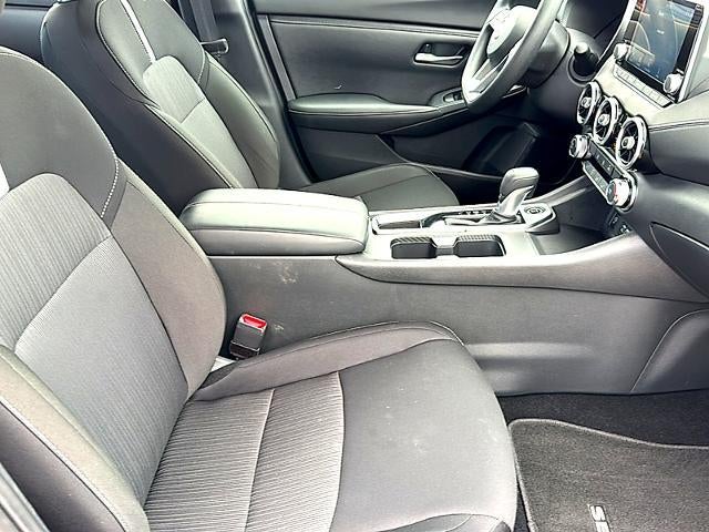 2025 Nissan Sentra SV CVT