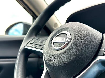 2025 Nissan Sentra SV CVT